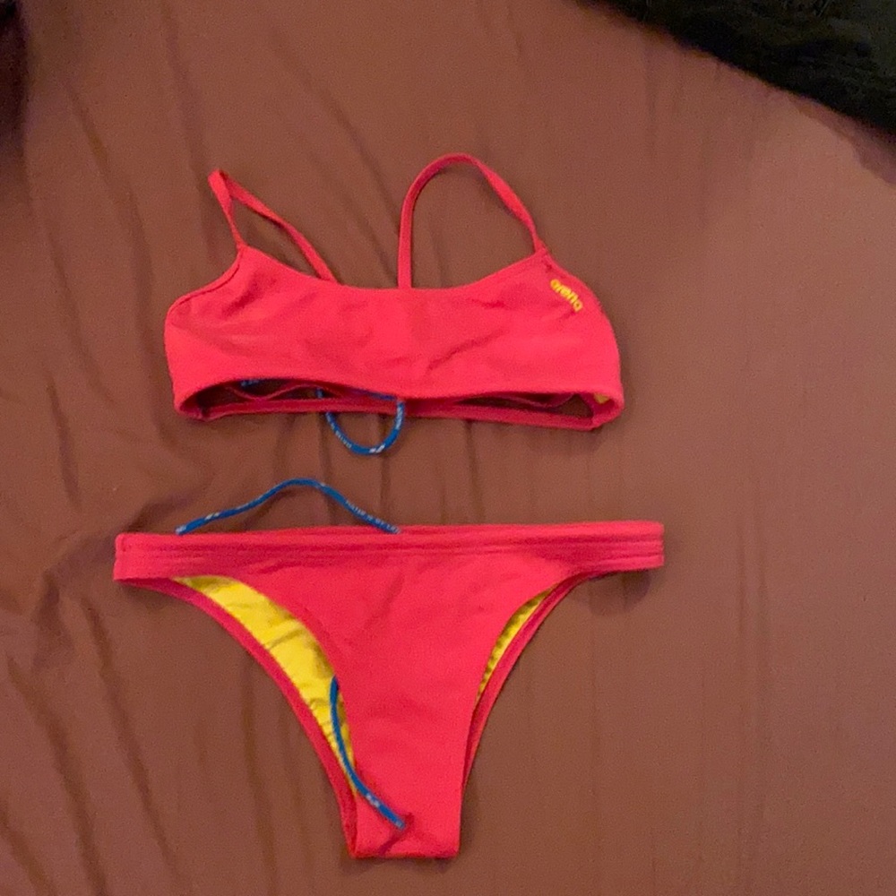 Arena Bikini